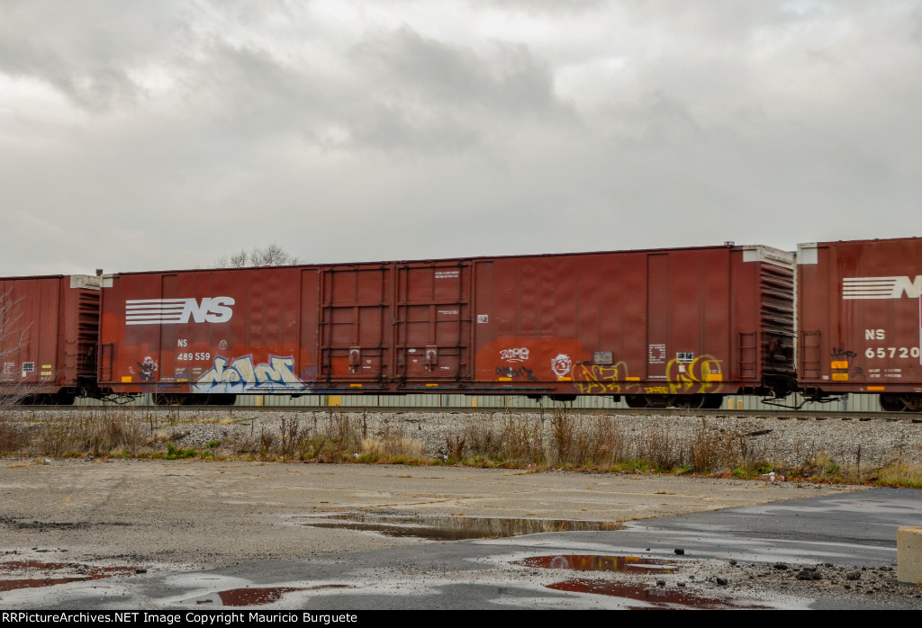 NS Box Car